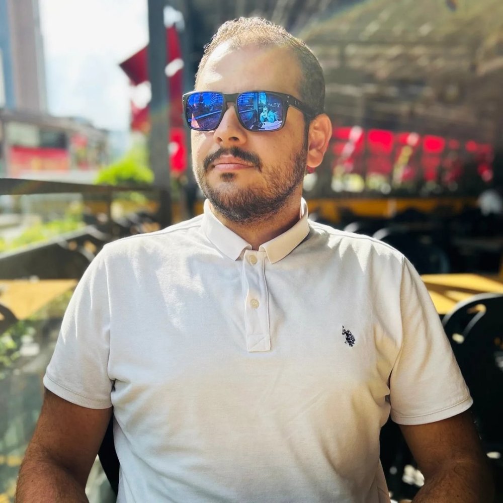 Araba Habercisi - Burak Öksüz