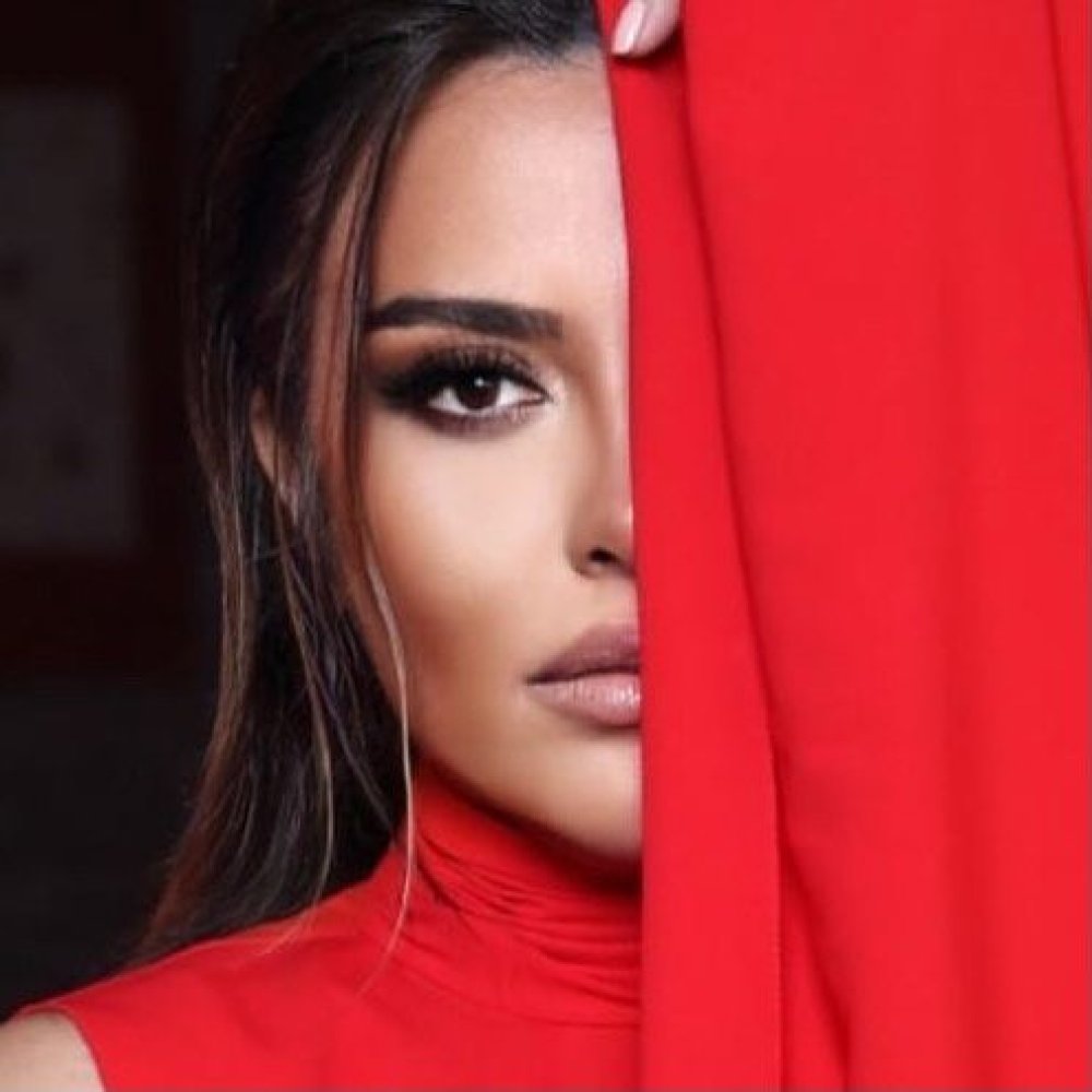 Aslı Hünel YurtseverS